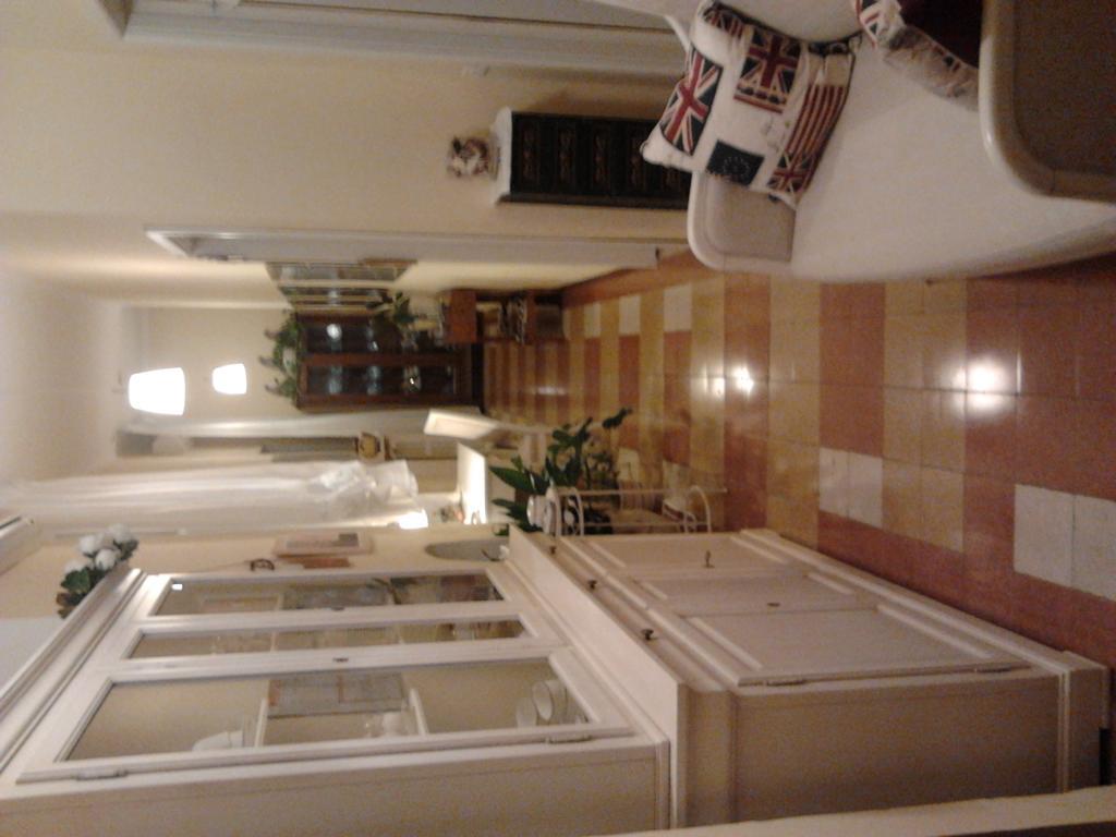 A Casa Di Luca Hotel Verona Phòng bức ảnh