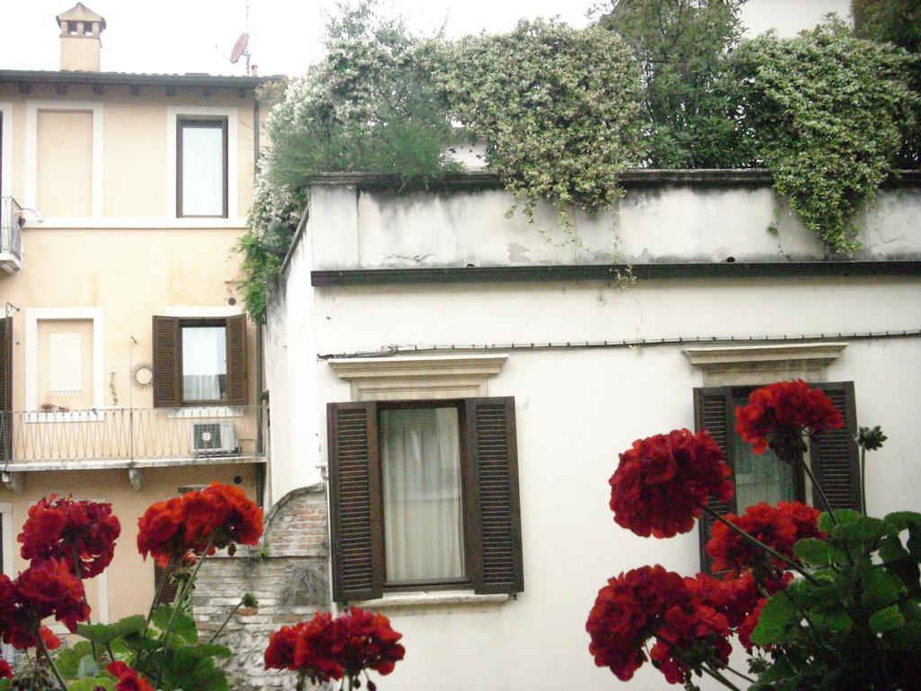 A Casa Di Luca Hotel Verona Ngoại thất bức ảnh